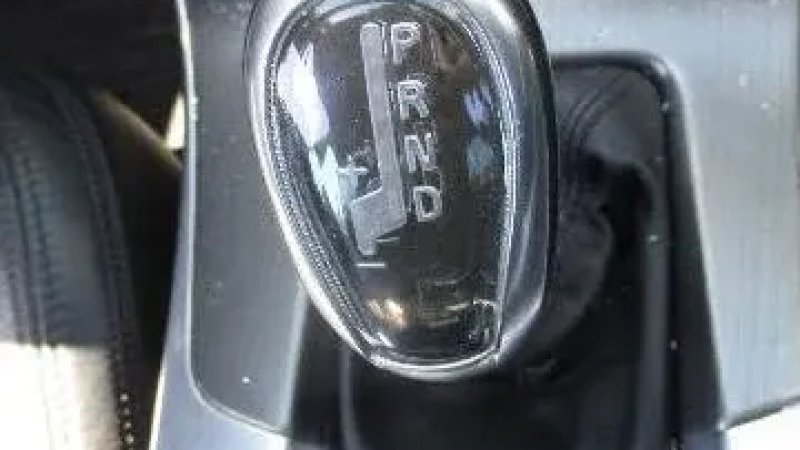 Cum deblochezi manual cutia automată la Volvo (S60, XC60, V60, S80, XC70, XC90)